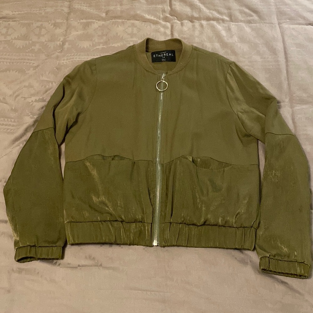 Ethereal bomber size S